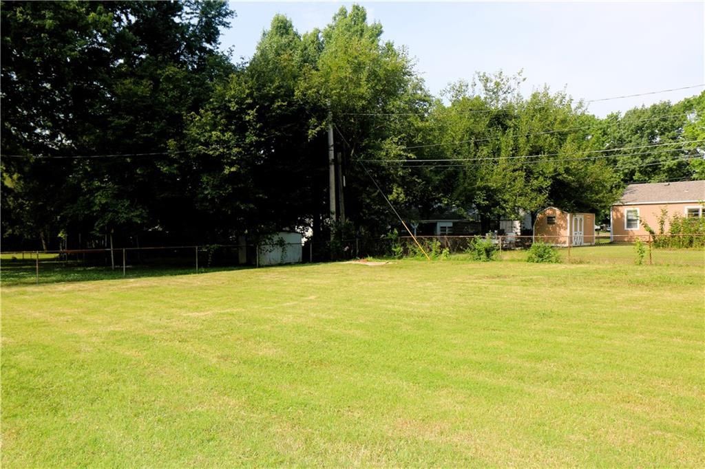 7900 Cedar Avenue — photo 32