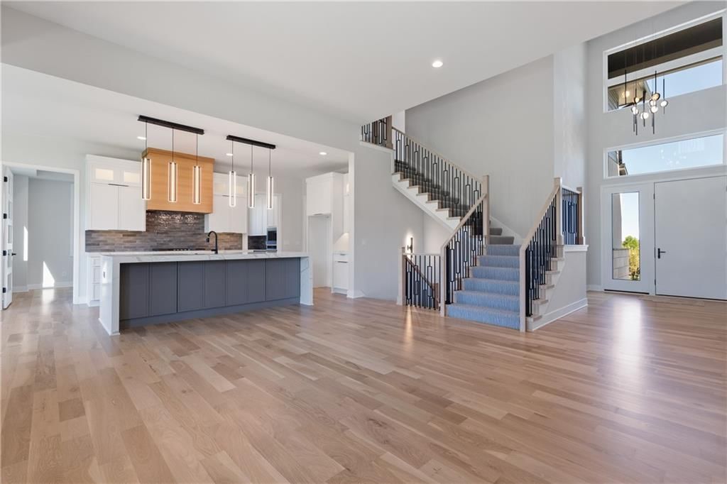 16921 Barton Street — photo 12