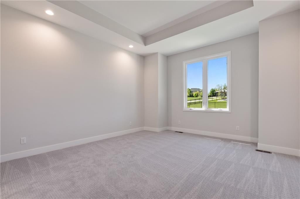 16921 Barton Street — photo 20