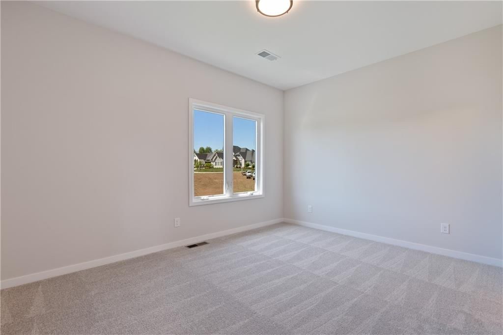 16921 Barton Street — photo 41