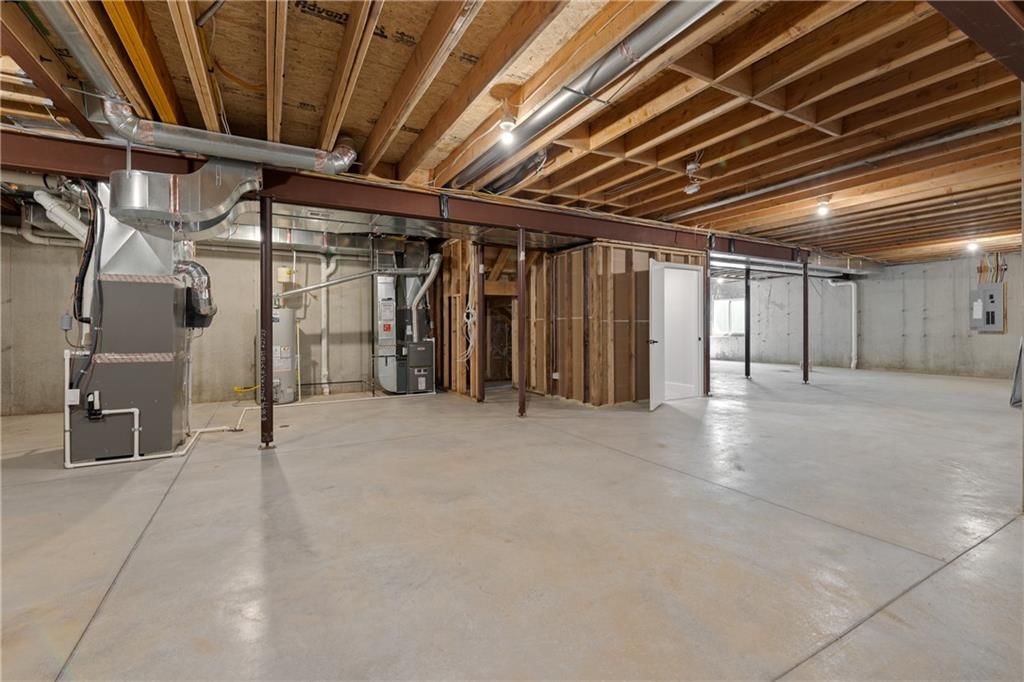 16921 Barton Street — photo 48