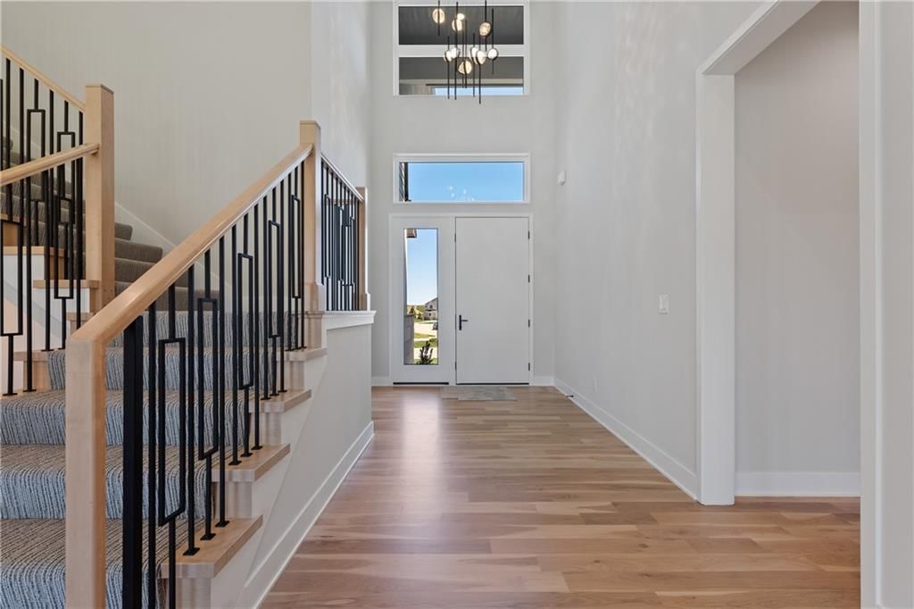 16921 Barton Street — photo 6