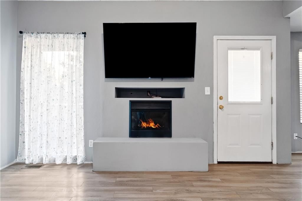 600 High Prairie Place — photo 7