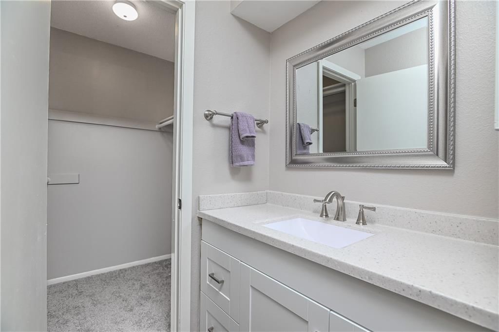 12362 W 107 Terrace — photo 13