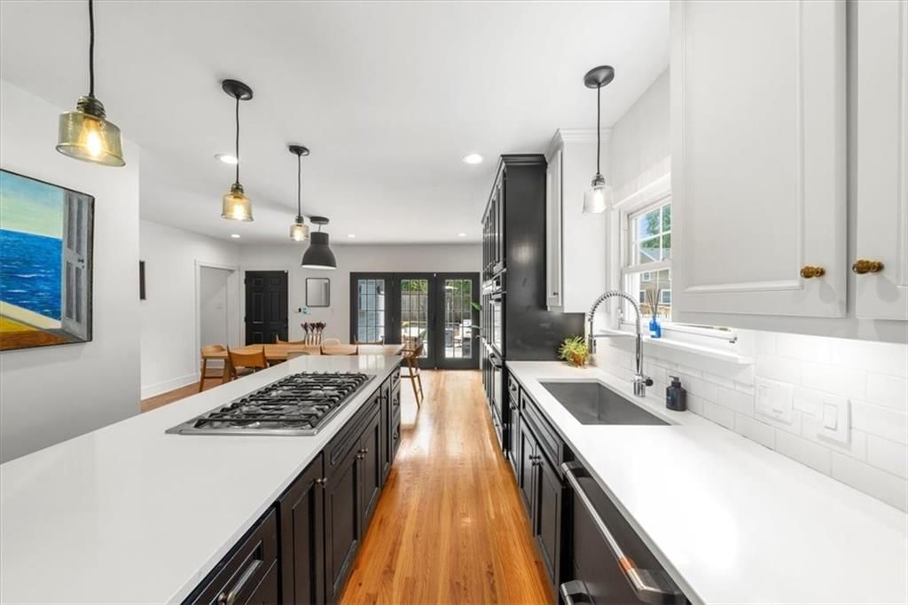 401 W 60th Terrace — photo 11