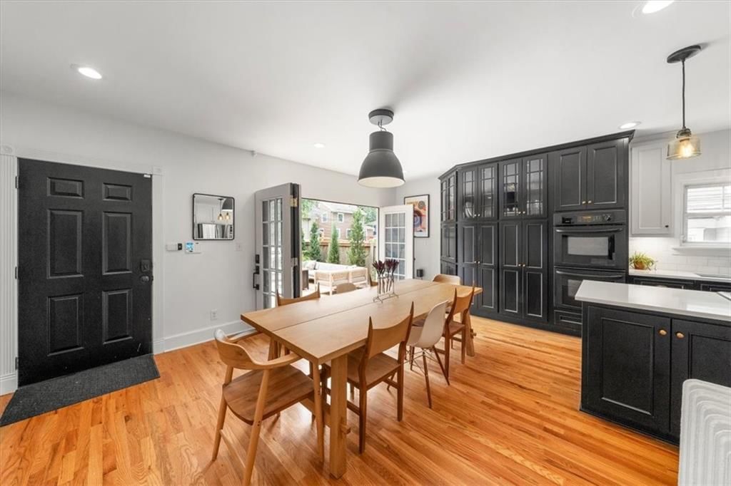401 W 60th Terrace — photo 14