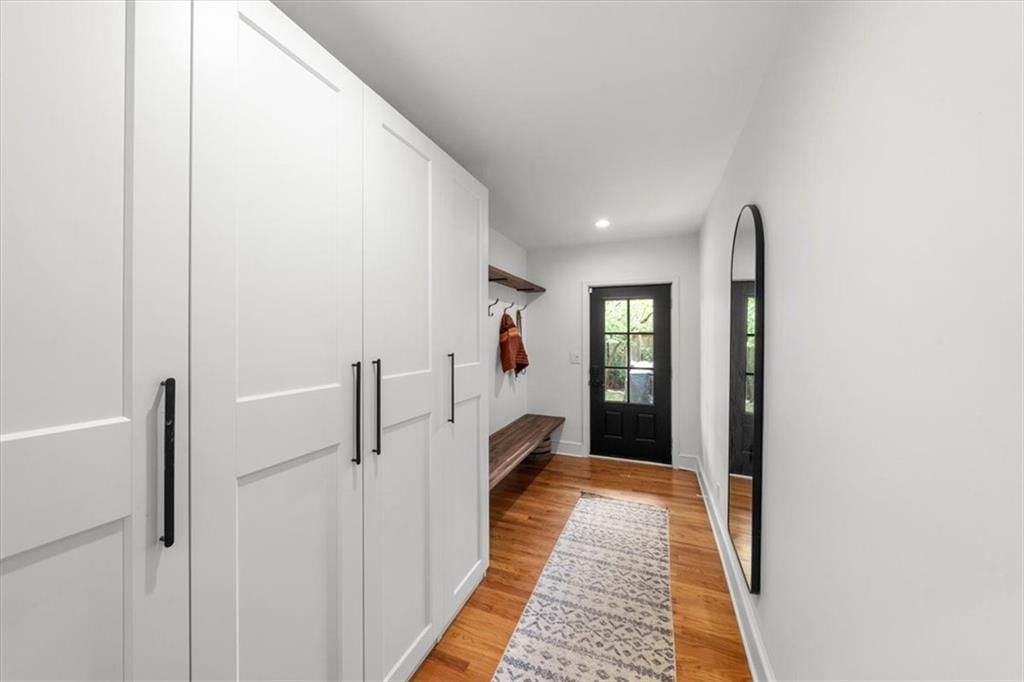 401 W 60th Terrace — photo 15