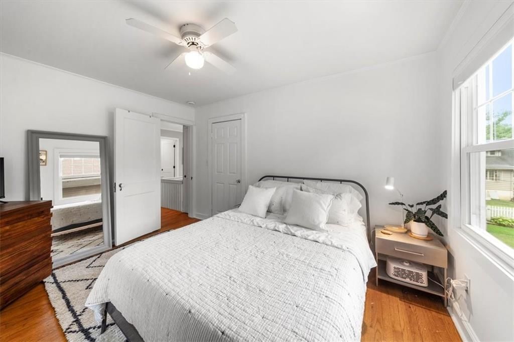 401 W 60th Terrace — photo 31
