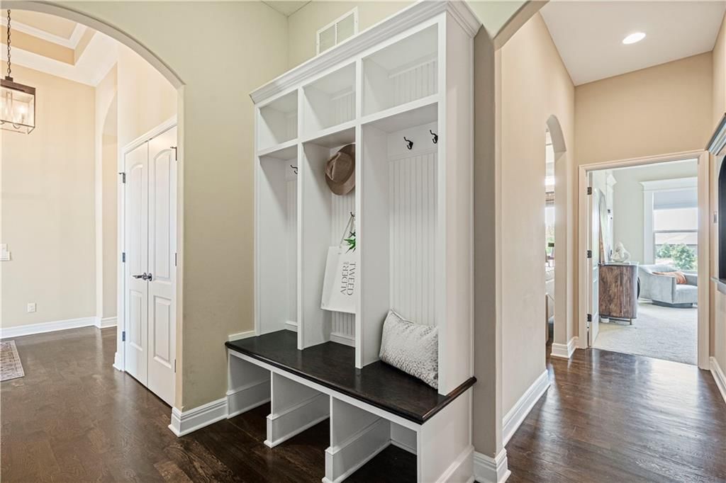 9752 Hastings Street — photo 16