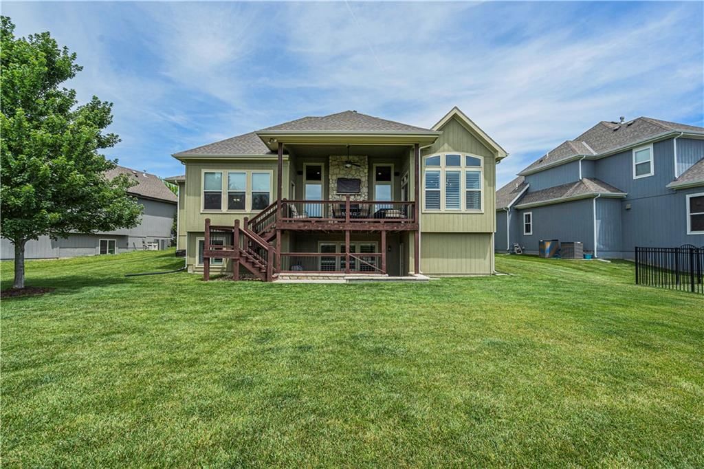 9752 Hastings Street — photo 36