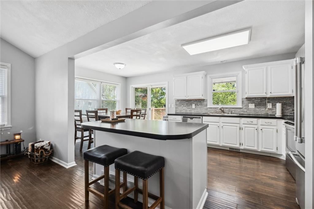 931 Chalk Hill Court — photo 11