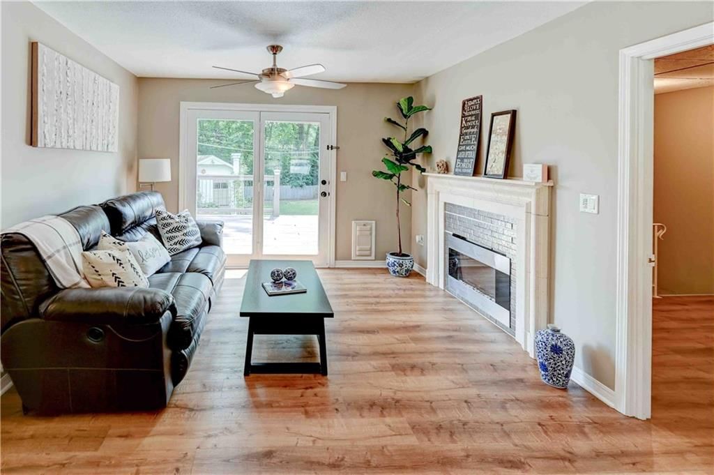 10707 E 49th Street — photo 15
