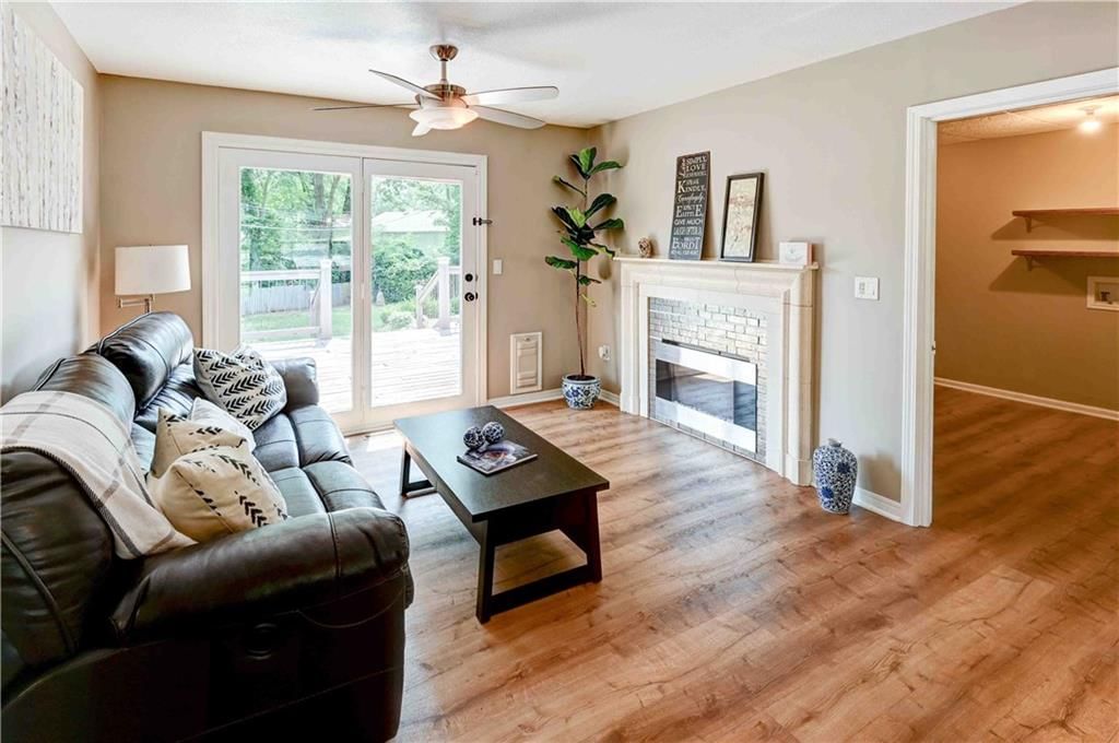 10707 E 49th Street — photo 16