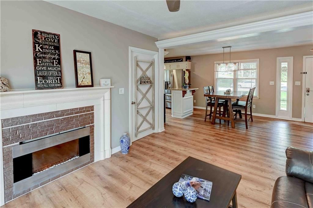 10707 E 49th Street — photo 17