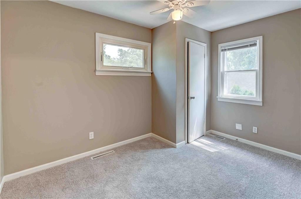 10707 E 49th Street — photo 21