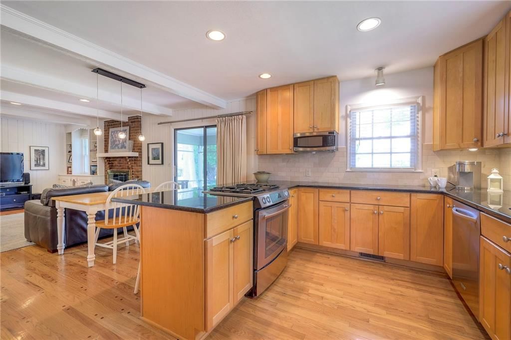 2700 W 50th Terrace — photo 14