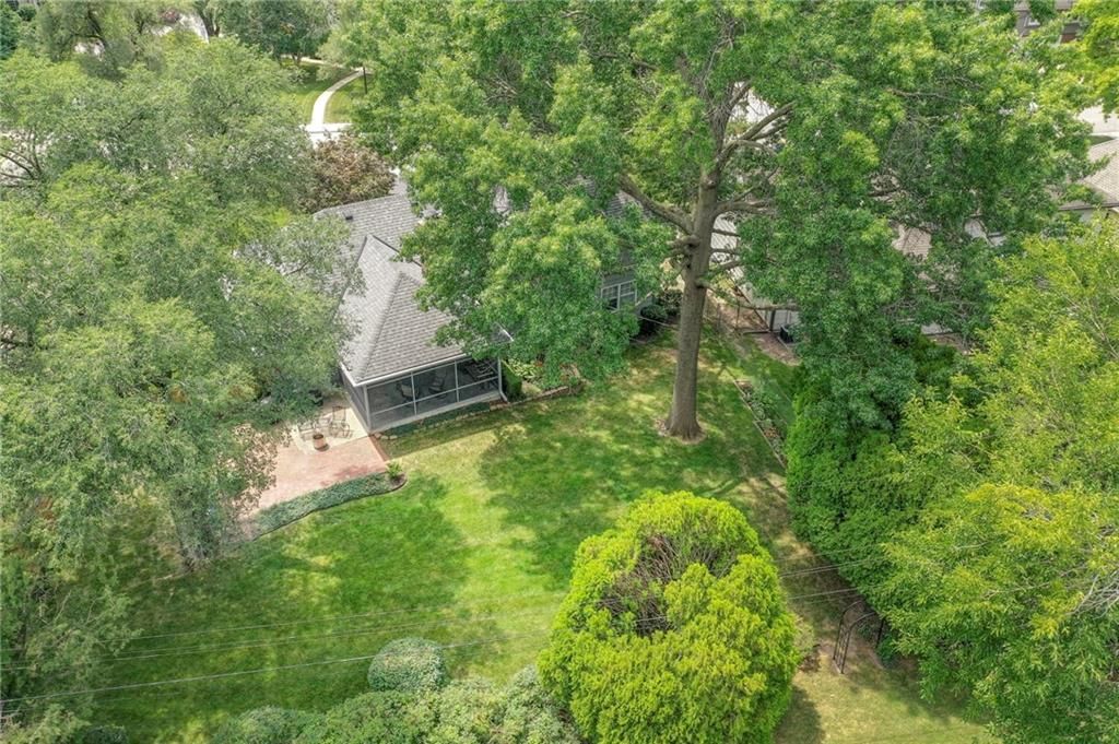 2700 W 50th Terrace — photo 44