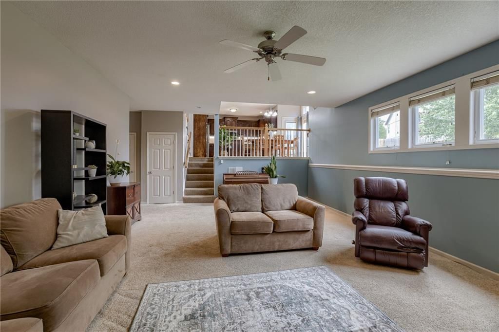 9006 N Hull Avenue — photo 17
