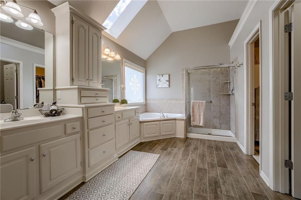 9006 N Hull Avenue — photo 23