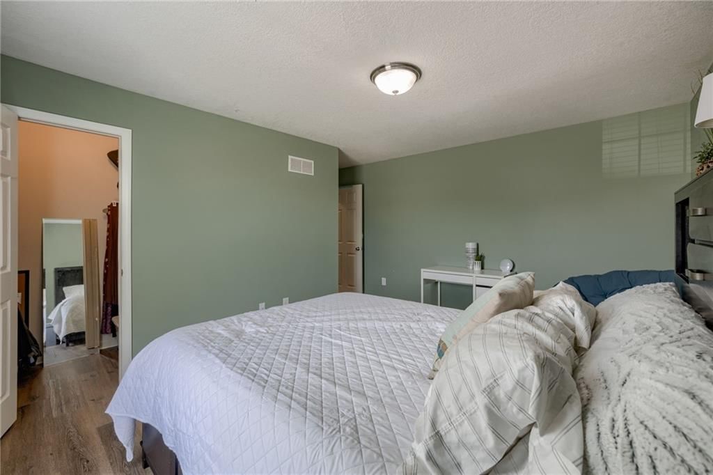 9006 N Hull Avenue — photo 30