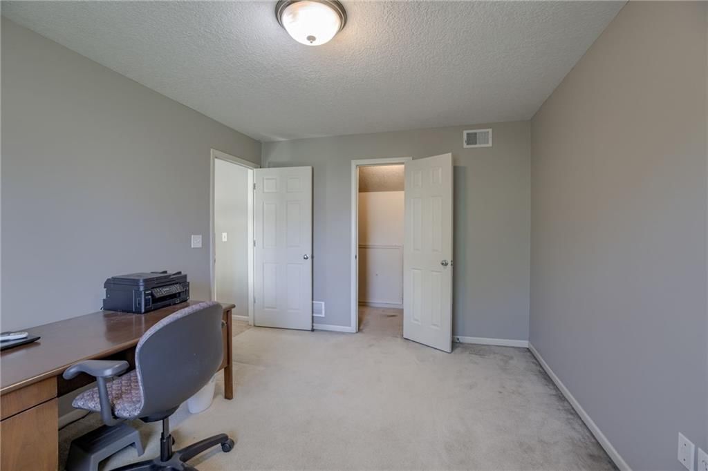 9006 N Hull Avenue — photo 38