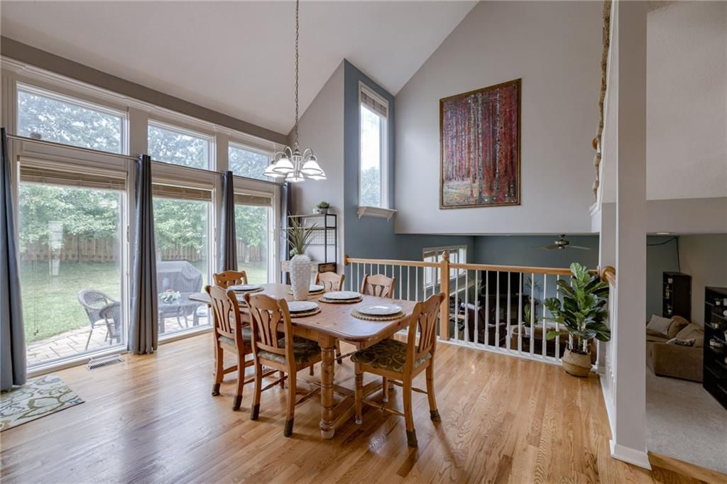 9006 N Hull Avenue — photo 10