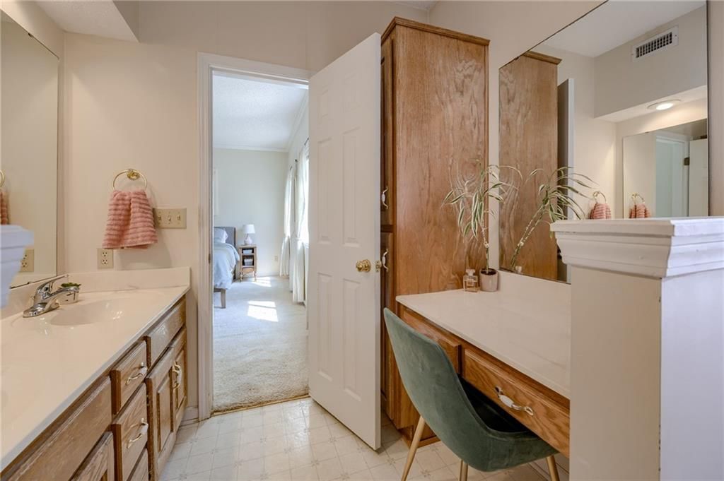 4312 S Bryant Court — photo 21