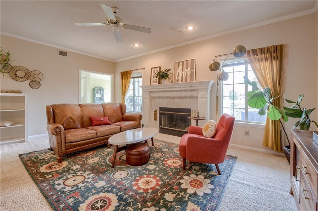 4312 S Bryant Court — photo 5