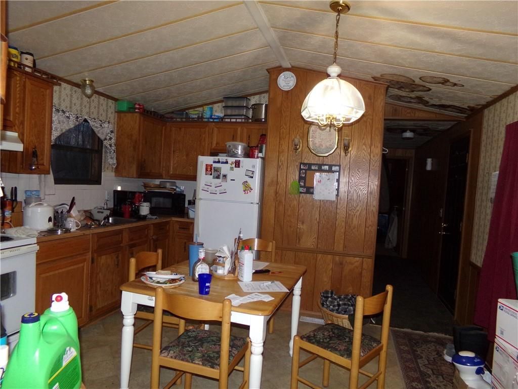 16548 Kenneth Drive — photo 4