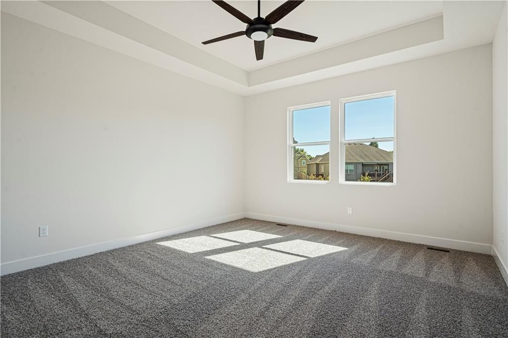2133 Sycamore Street — photo 15