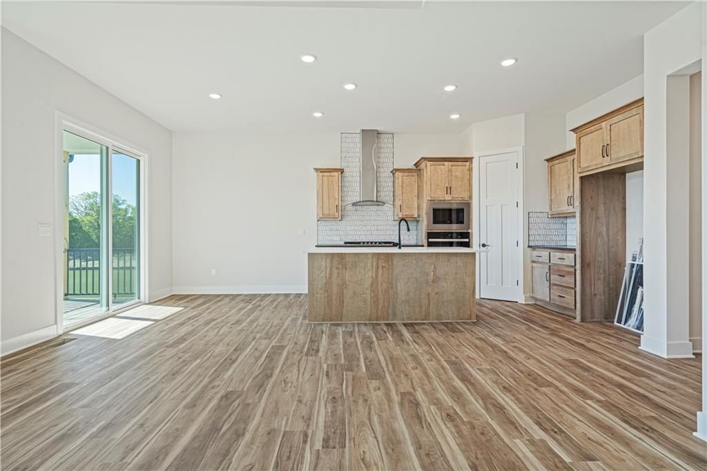 2133 Sycamore Street — photo 10
