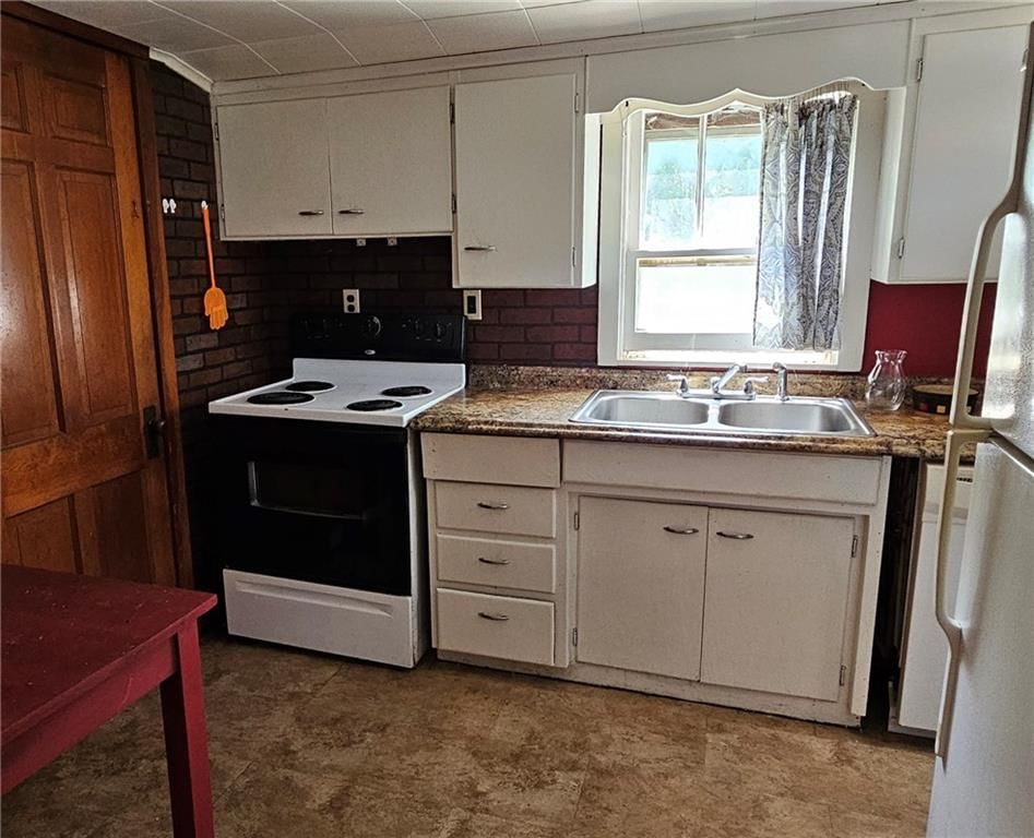 909 N Taylor Street — photo 9