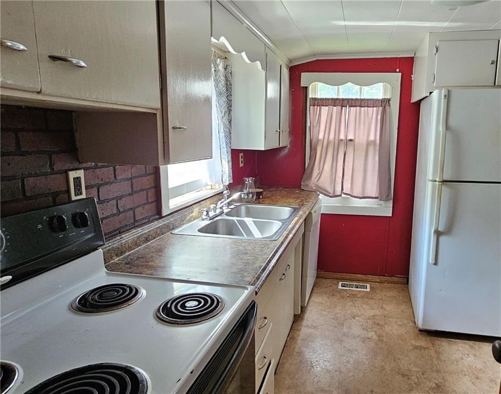 909 N Taylor Street — photo 10