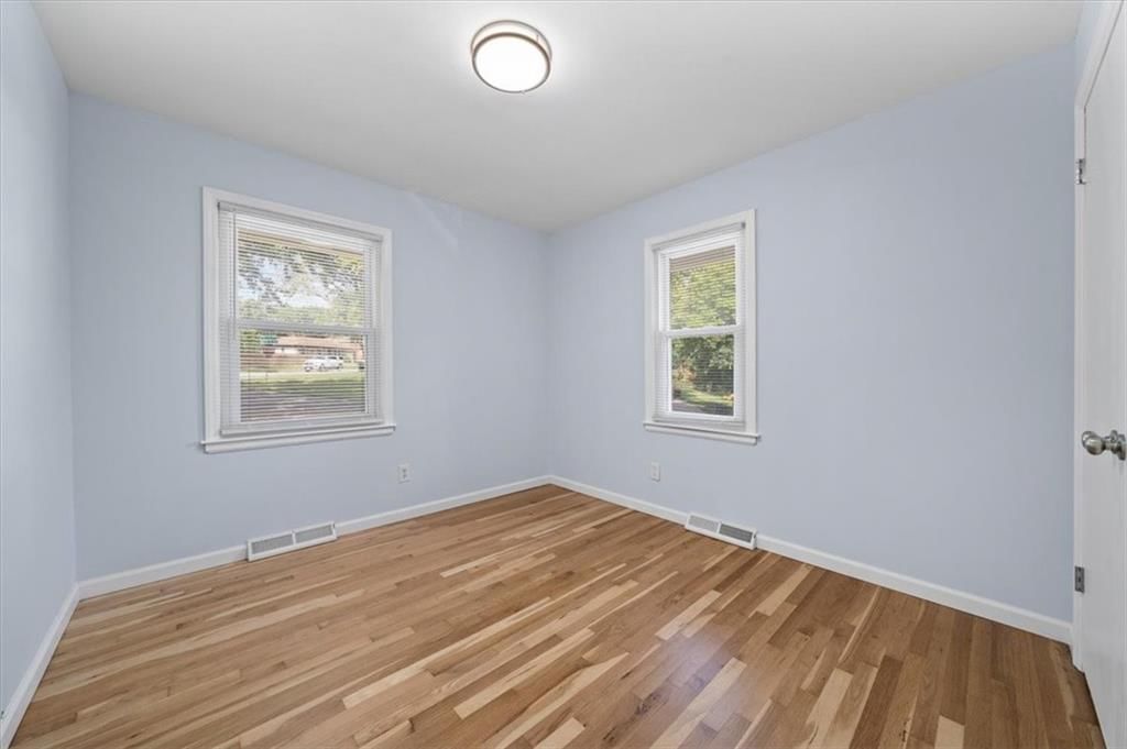 15902 E 35th Street S — photo 10