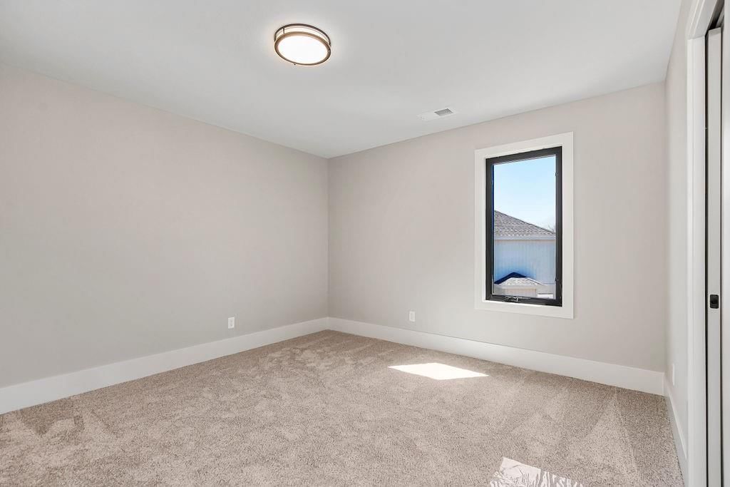 18267 W 168th Terrace — photo 33