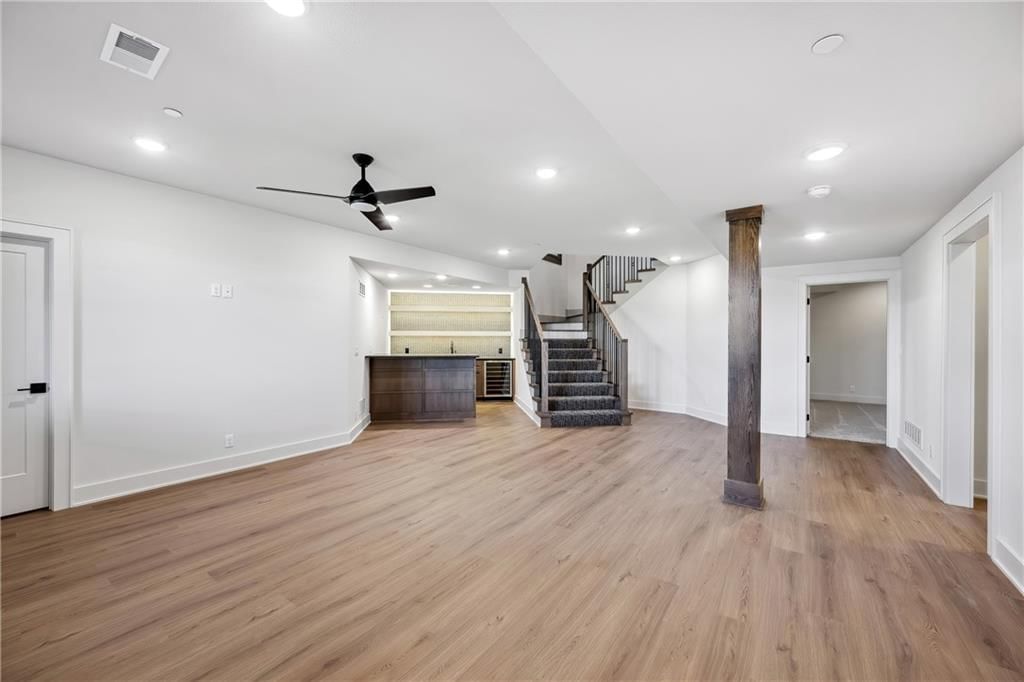 13707 Pembroke Lane — photo 29