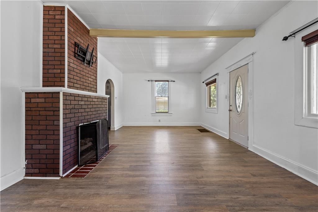 3320 Seneca Street — photo 6