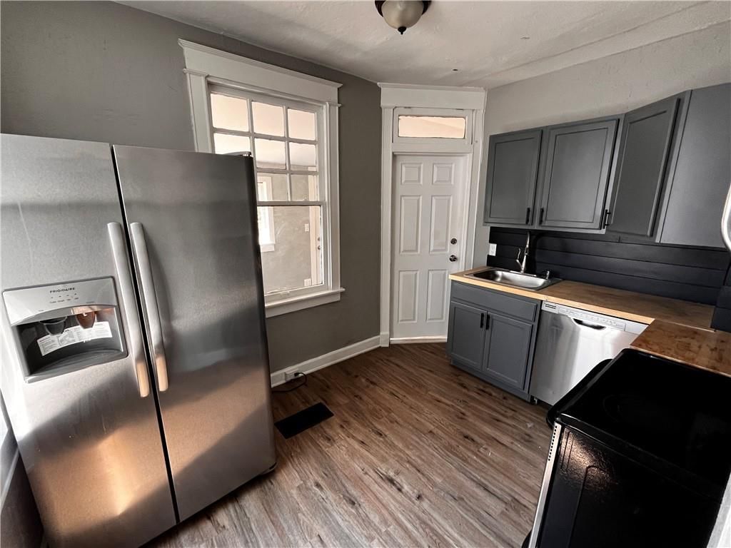 2624 Jarboe Street — photo 14