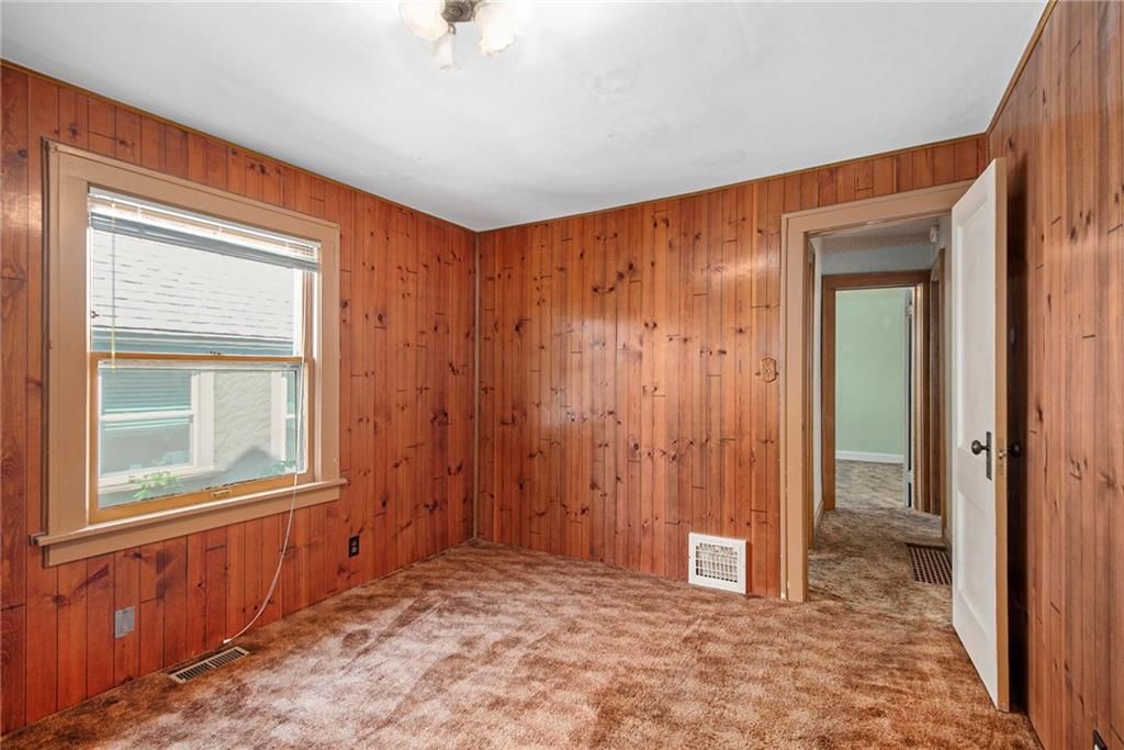 403 E 70th Terrace — photo 16