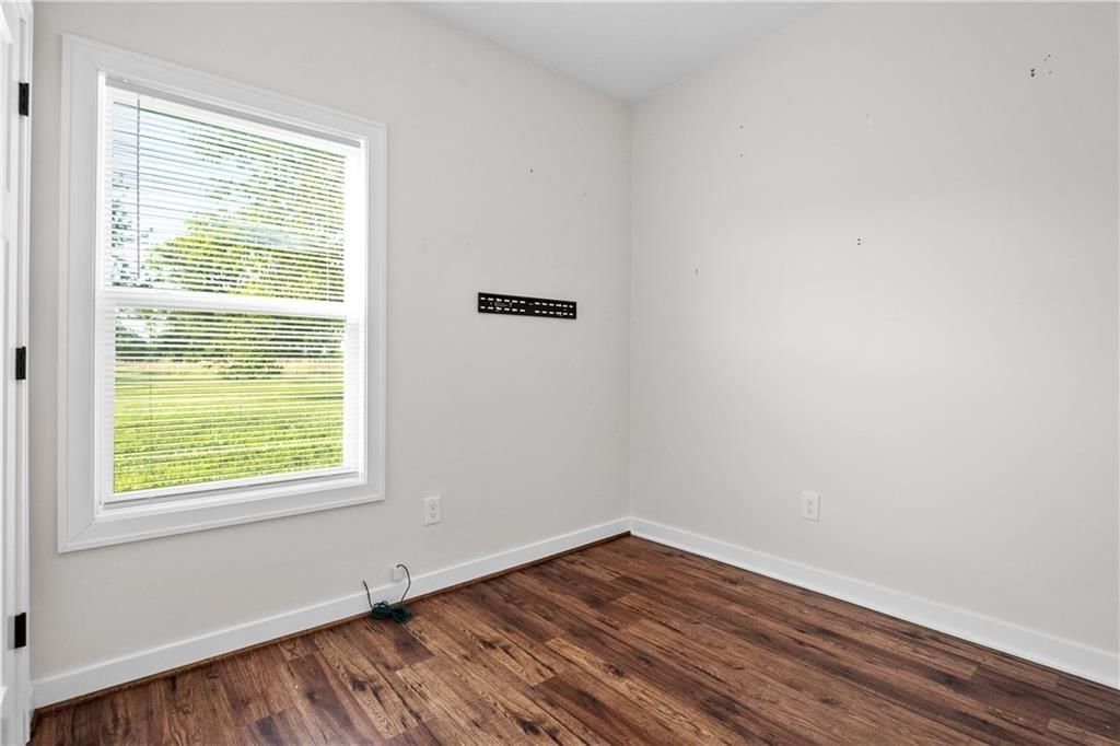 9622 N K92 Highway — photo 18