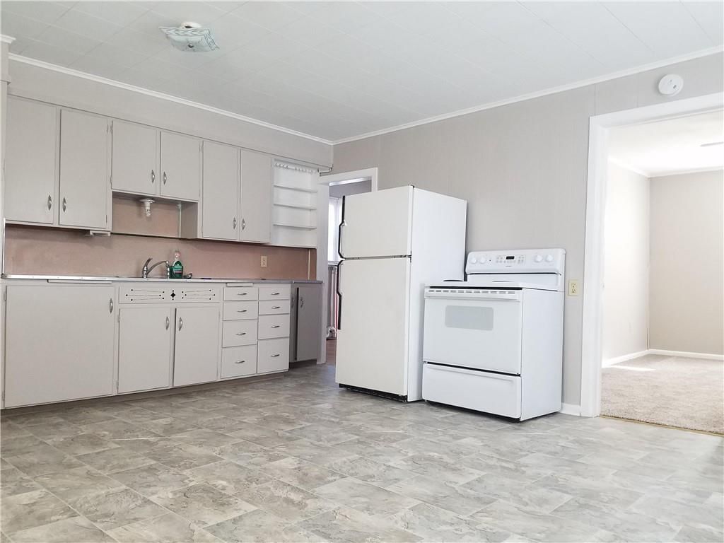 815 W 6th Street — photo 5