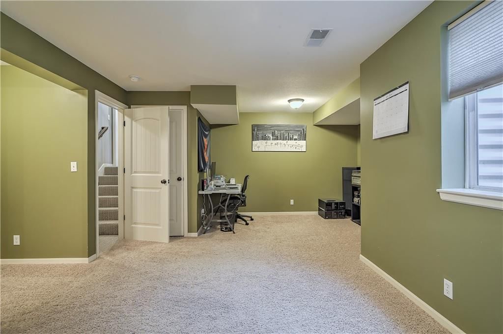 1409 NE Stonewood Drive — photo 18