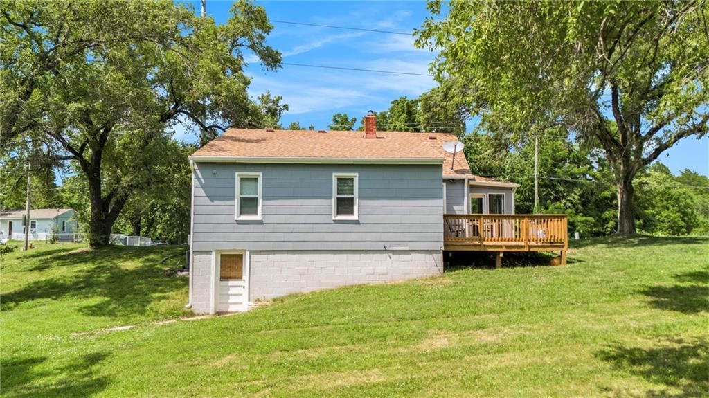 8741 Leavenworth Road — photo 23