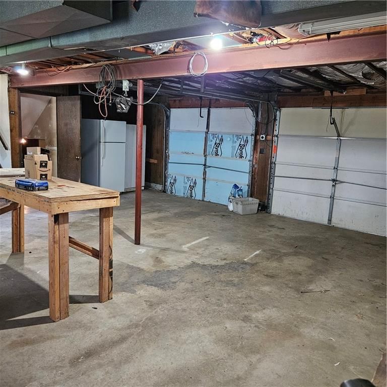 317 Berry Avenue — photo 23