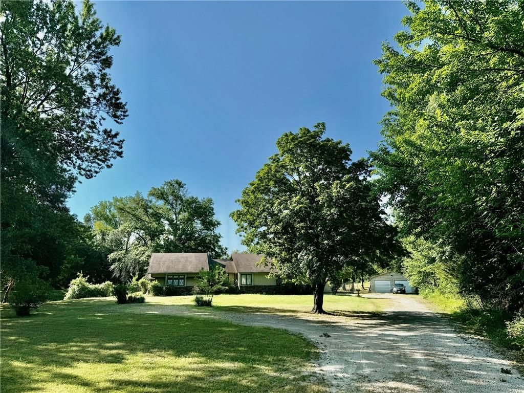 3620 Corning Avenue — photo 33