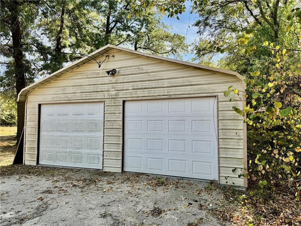 3620 Corning Avenue — photo 36