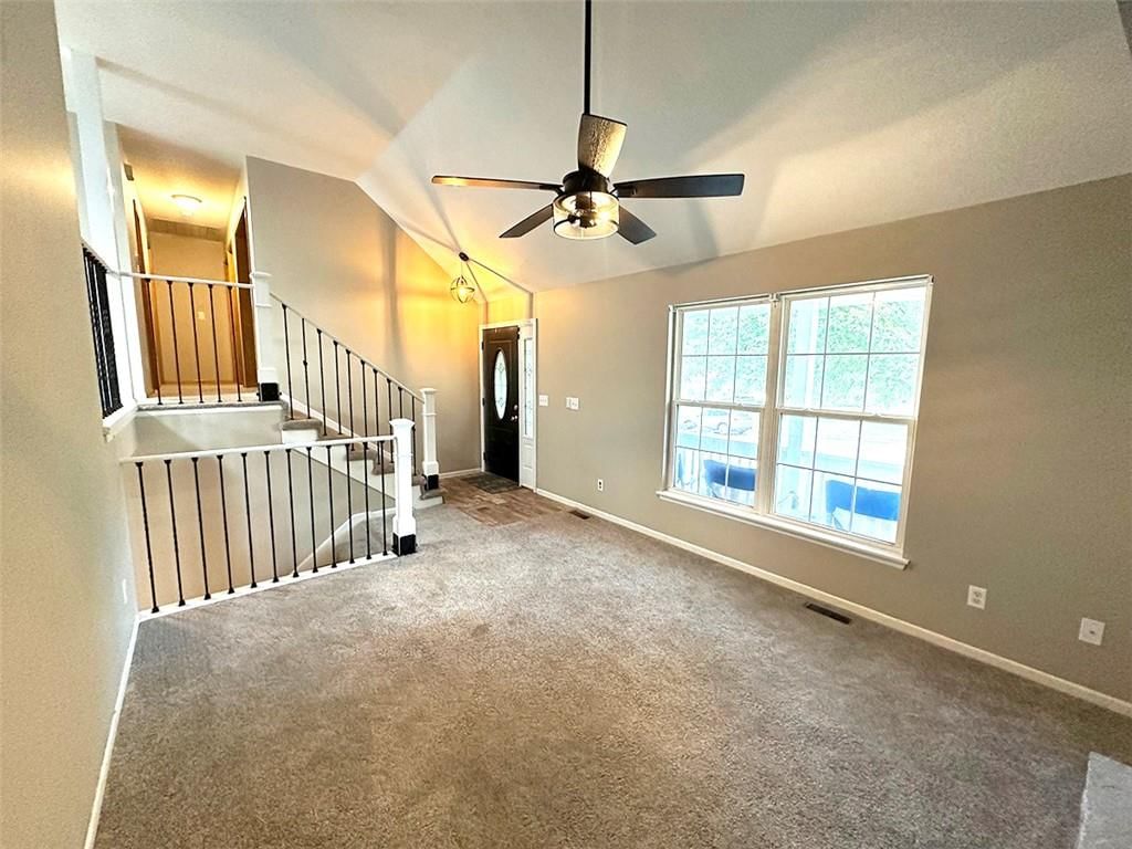 721 Moss Creek Drive — photo 7