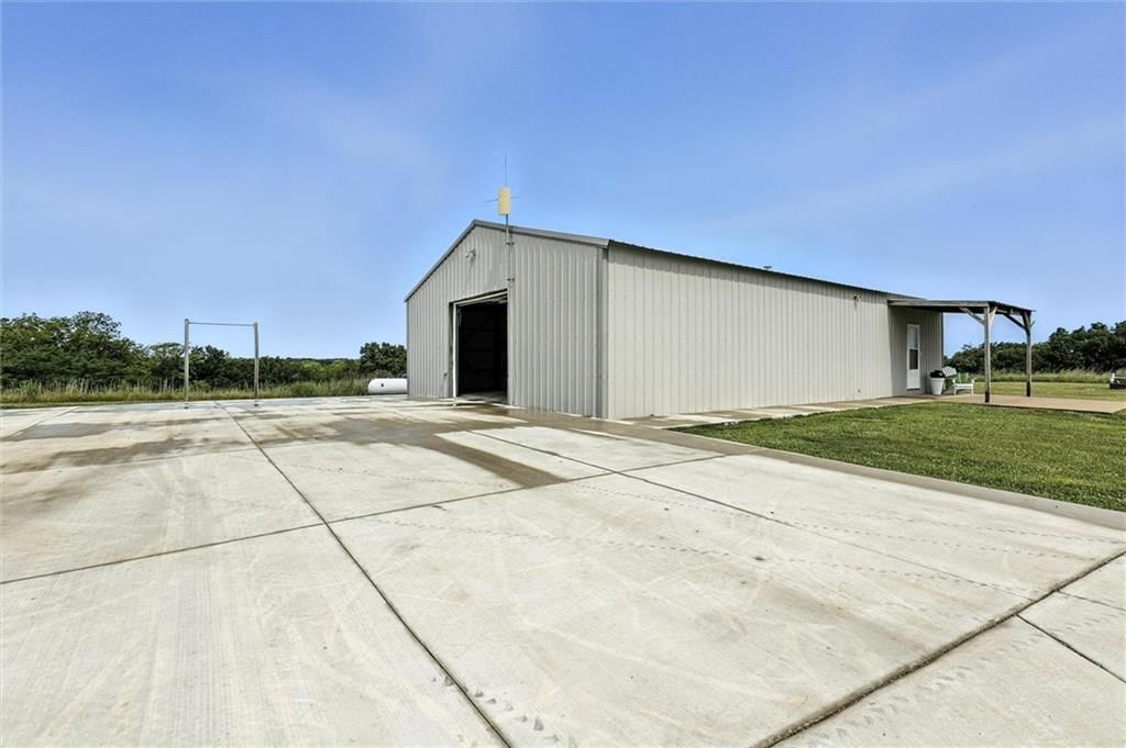 5361 NE JC Penney Drive — photo 32