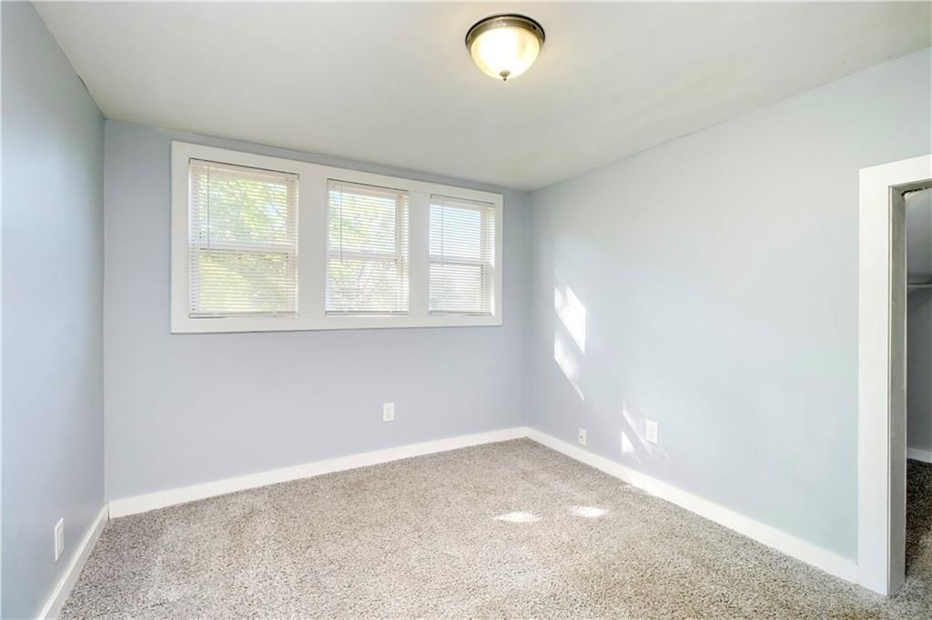 1016 W Linden Avenue — photo 20