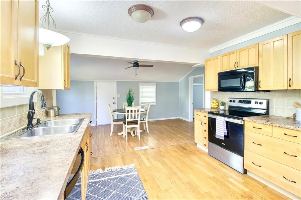 1016 W Linden Avenue — photo 9